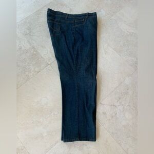 Charter Club Stylish Dark Blue Straight Jeans for women sz 18